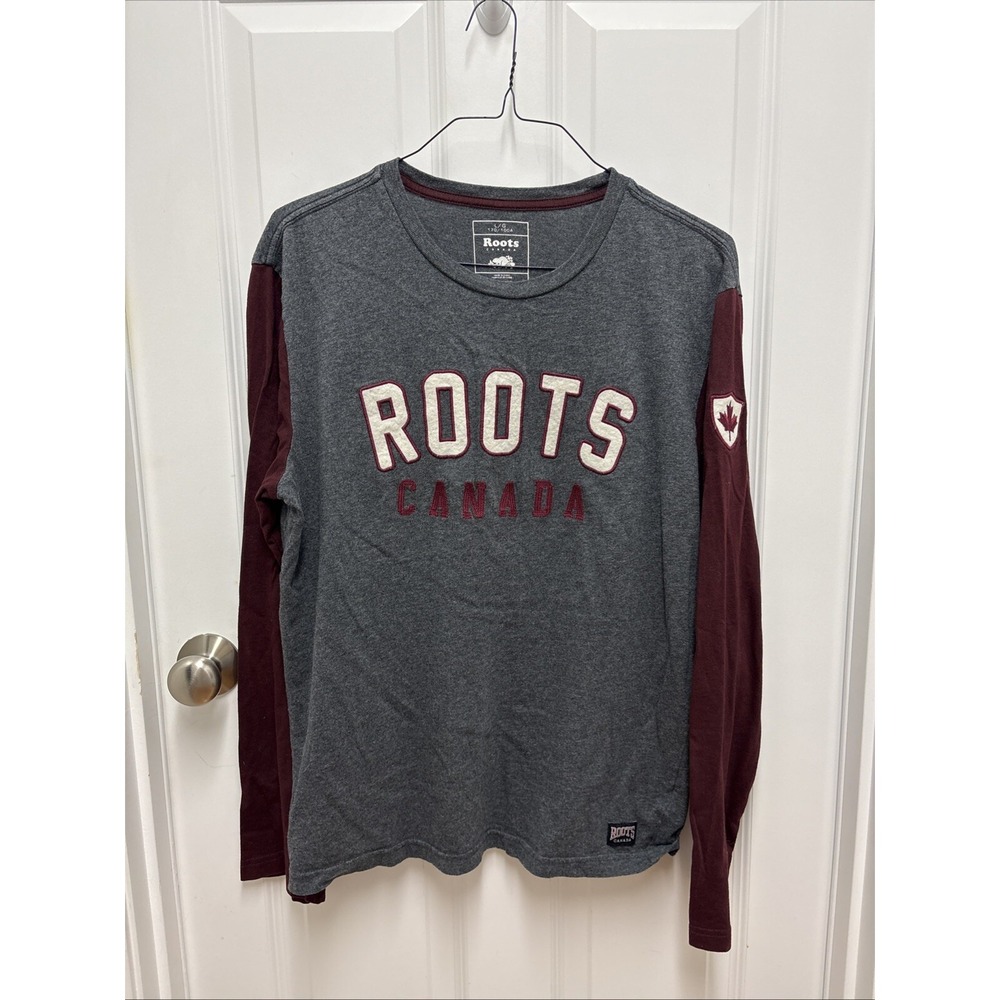 ROOTS Canada Gray Red Adult XS Spell Out Maple Leaf Logo Long Sleeve T Shirt